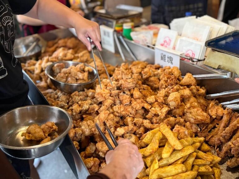 Read more about the article 台中中清路美食推薦：在地小吃、創意料理與家庭聚餐全攻略